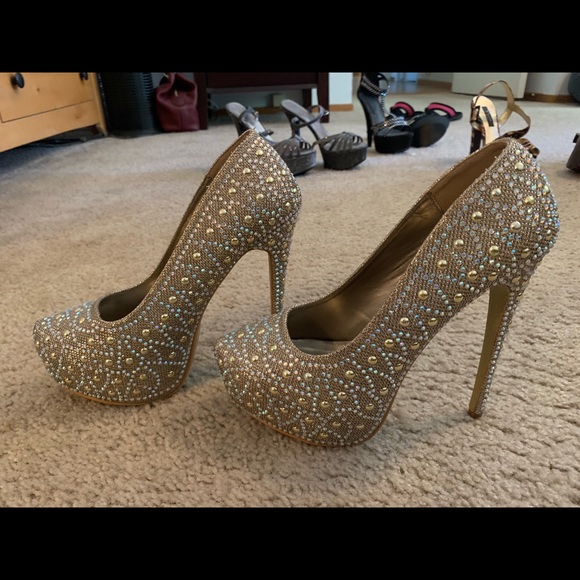 My favorite shoes - Picture 3 of 3